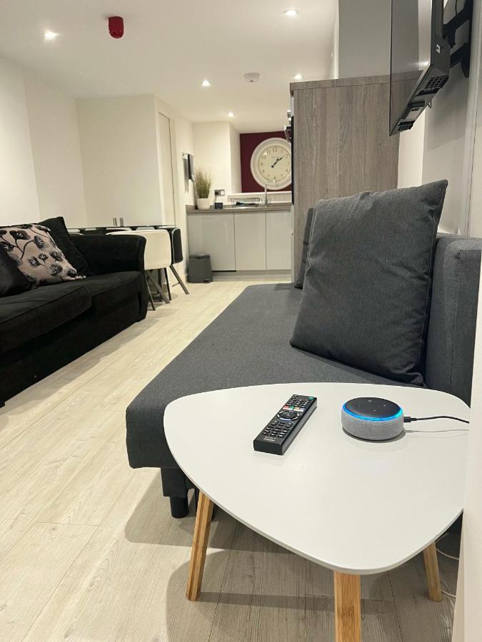The Snap Pad Boutique Apartment Royal Tunbridge Wells Ngoại thất bức ảnh