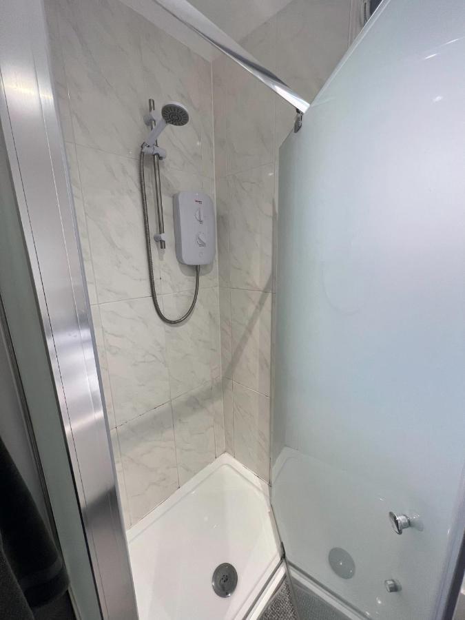 The Snap Pad Boutique Apartment Royal Tunbridge Wells Ngoại thất bức ảnh