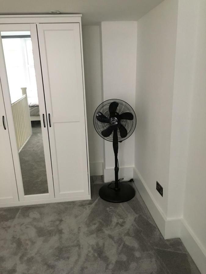 The Snap Pad Boutique Apartment Royal Tunbridge Wells Ngoại thất bức ảnh